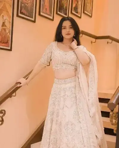 Escort Dewas